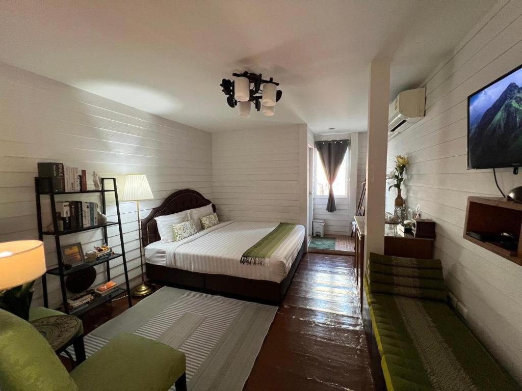 Ban Thungdang Housetel Bangkok Ξενοδοχείο Εξωτερικό φωτογραφία