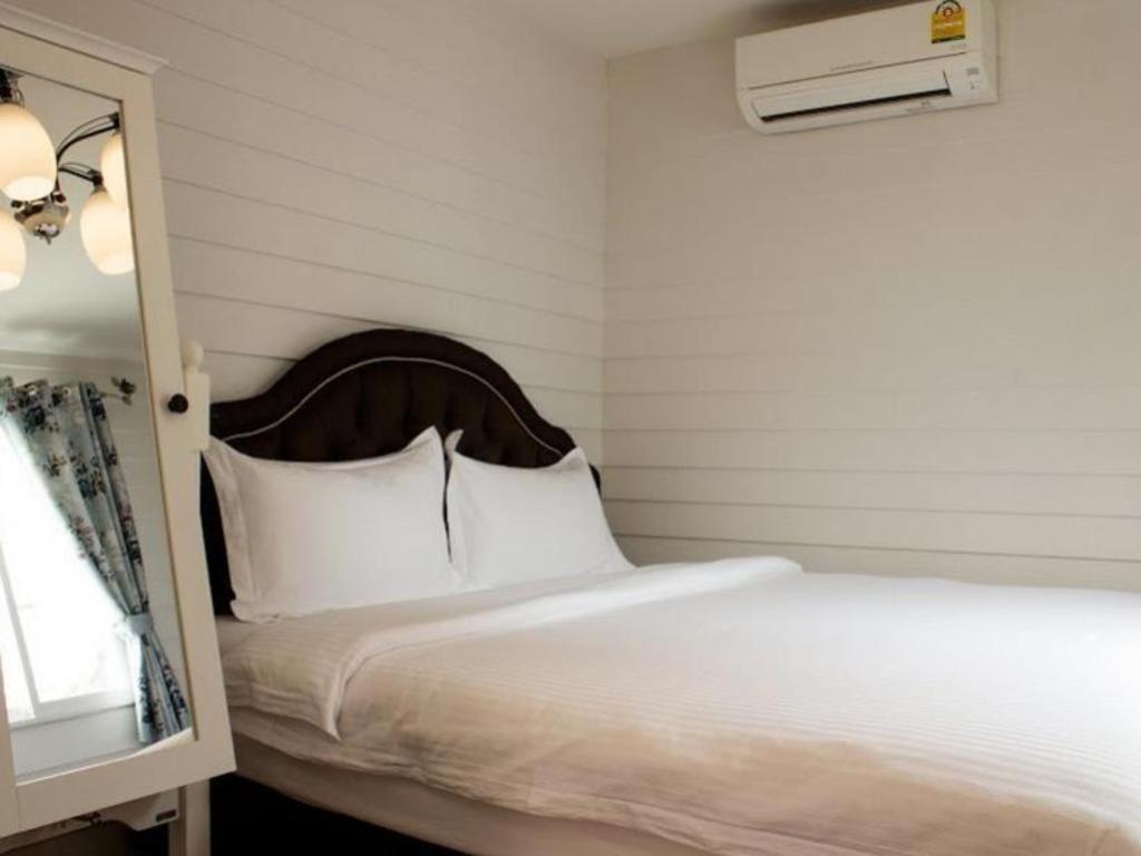 Ban Thungdang Housetel Bangkok Ξενοδοχείο Εξωτερικό φωτογραφία